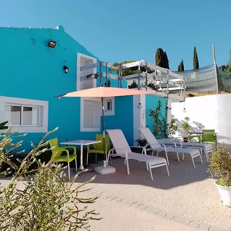 Estudio Dominicana In Gale With Garden And Parking Place *