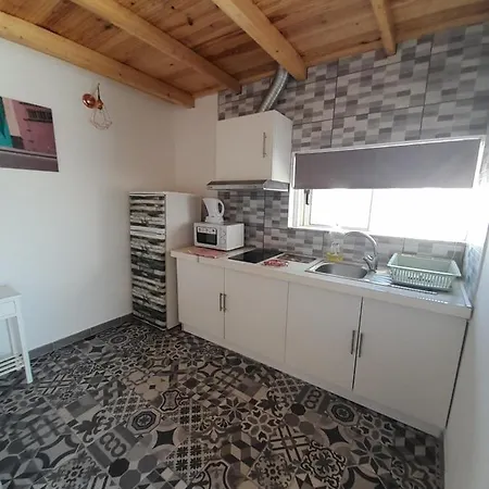 Apartmán Estudio Dominicana In Gale With Garden And Parking Place