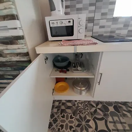 Estudio Dominicana In Gale With Portable Ac,wifi And Parking Place 公寓