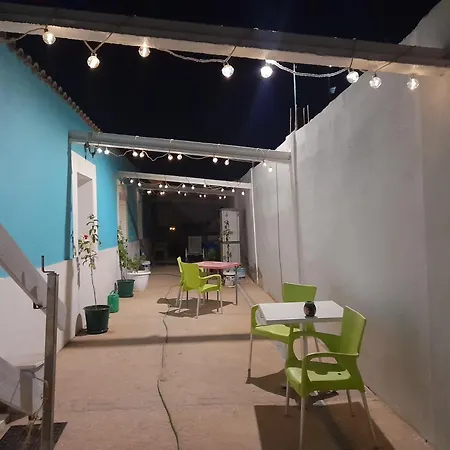 Estudio Dominicana In Gale With Garden And Parking Place * Αλμπουφέιρα