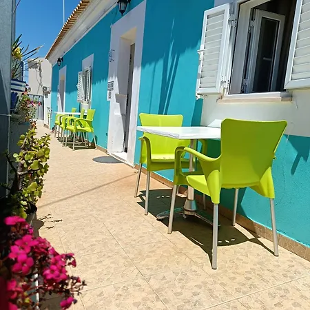 Estudio Dominicana In Gale With Garden And Parking Place * Αλμπουφέιρα