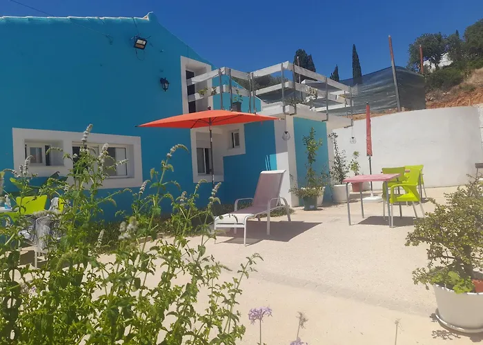 Estudio Dominicana In Gale With Garden And Parking Place * 알부페이라