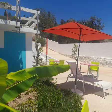 Apartment Estudio Dominicana In Gale With Garden And Parking Place Albufeira